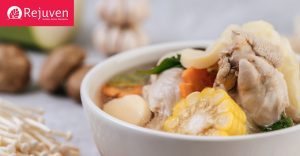 delicious soup with corn and chicken - chinese herbal soups